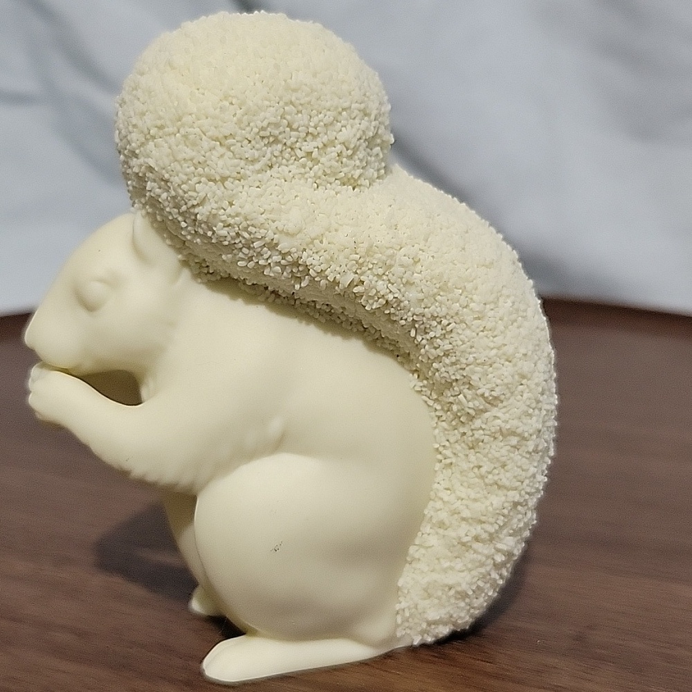 Department 56 Bisque Porcelain Squirrel Figurine 2001 EUC - Picture 3 of 5